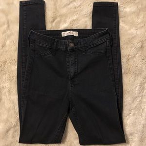 Black high waisted skinny jeans
